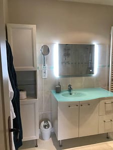 salle de bain gîte les Pousterles à Brignac (Hérault)
